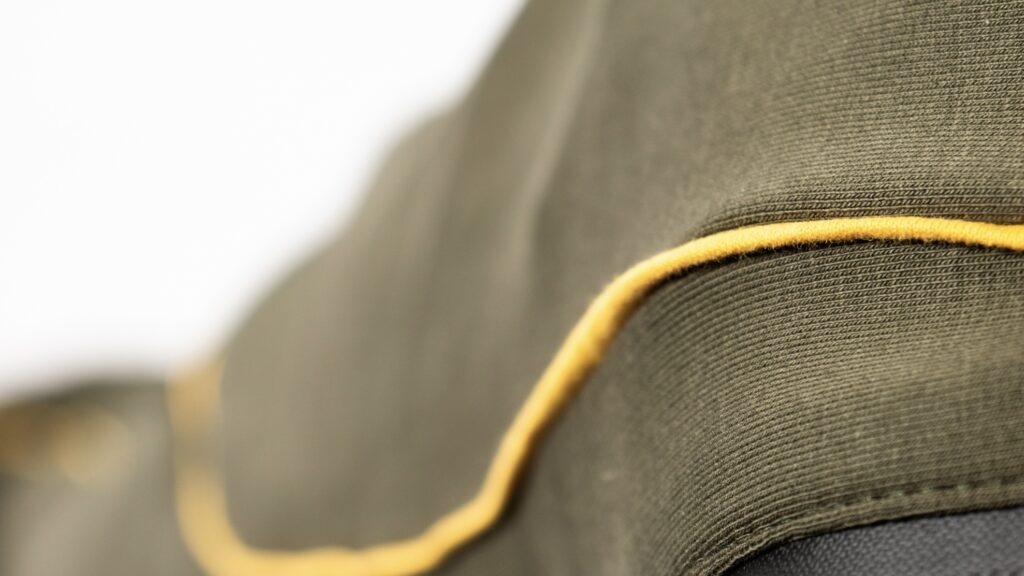 Parkour pants - details